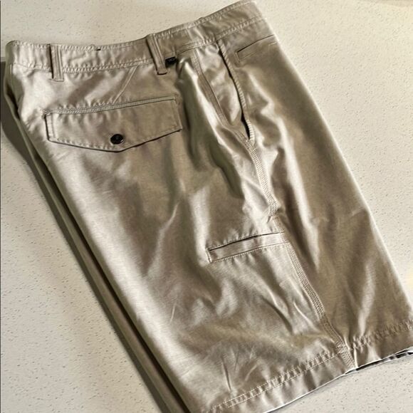 7 Diamonds Tan Flat Front Shorts Lightweight Size 34/10 - Picture 6 of 9